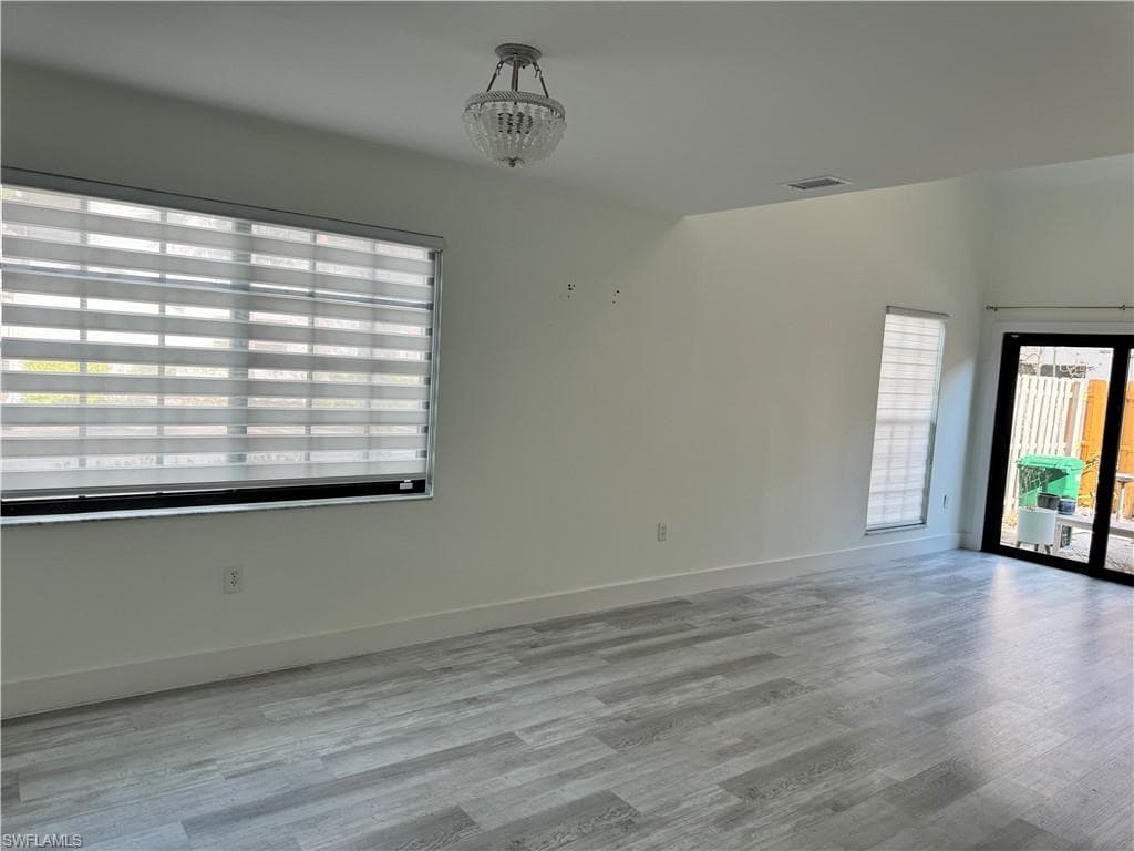 871 Meadowland Dr F, Naples, FL 34108-8