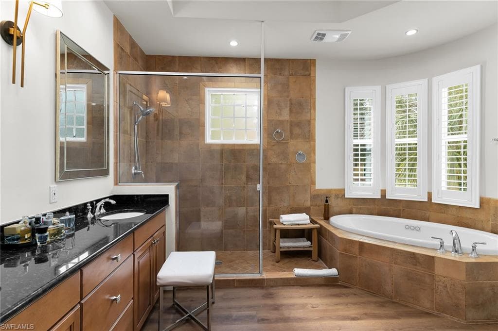 1502 Borghese Ln 201, Naples, FL 34114-16