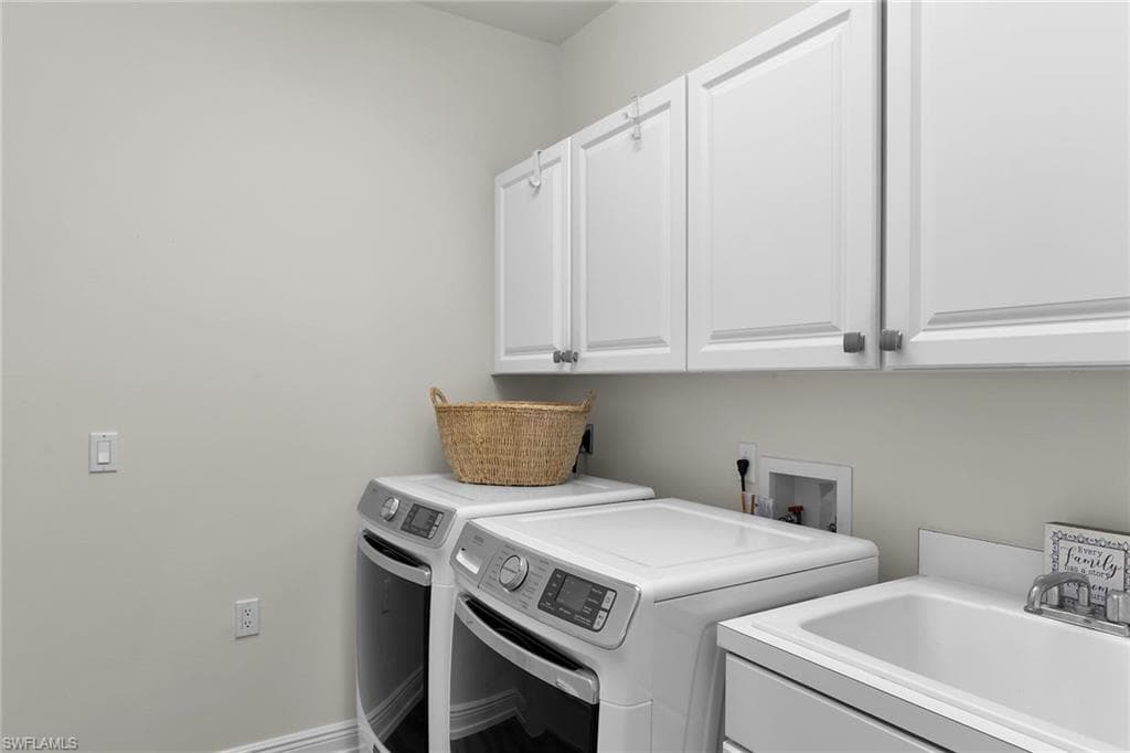 1502 Borghese Ln 201, Naples, FL 34114-35