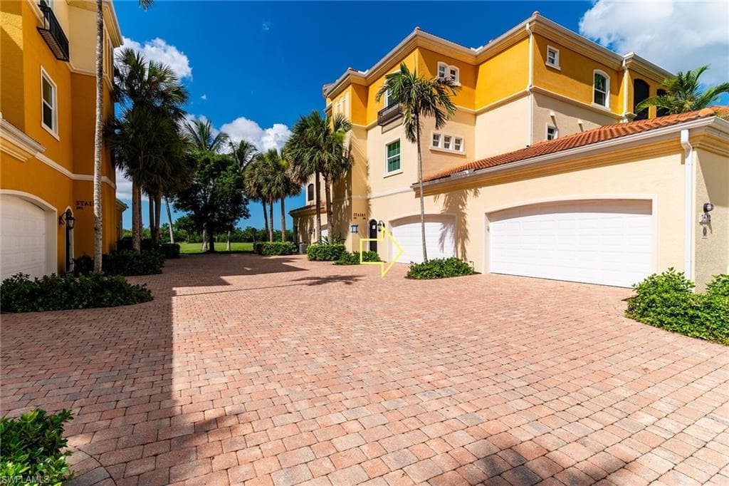 1502 Borghese Ln 201, Naples, FL 34114-3