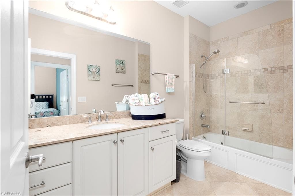 10427 Sirene Way, Fort Myers, FL 33913-17