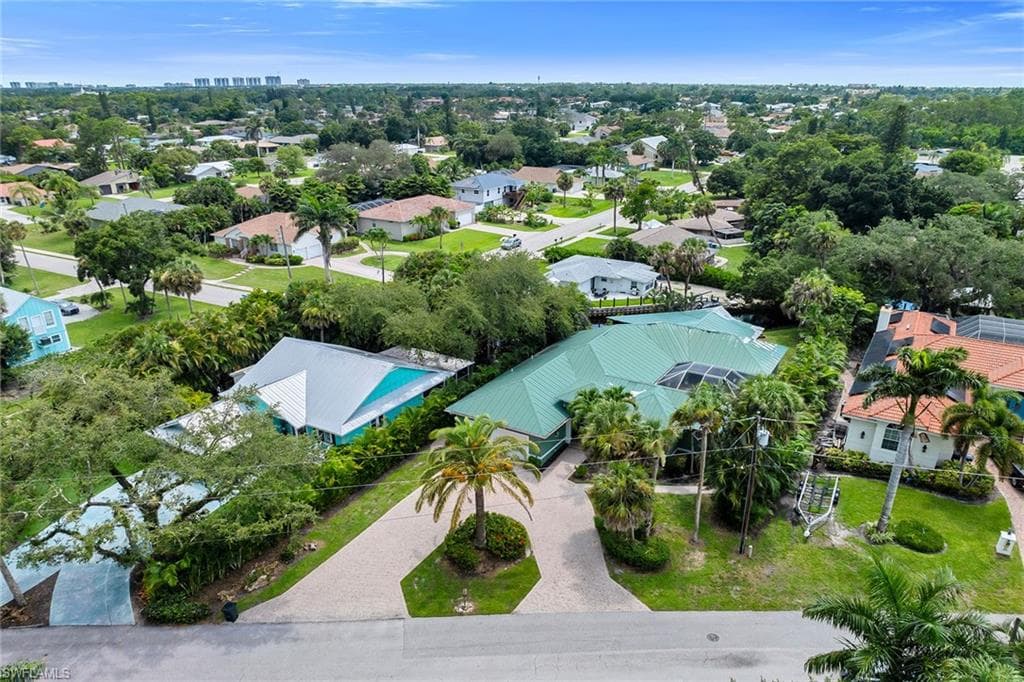 27307 Tennessee St, Bonita Springs, FL 34135-11