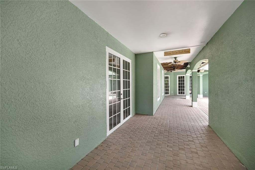 27307 Tennessee St, Bonita Springs, FL 34135-5