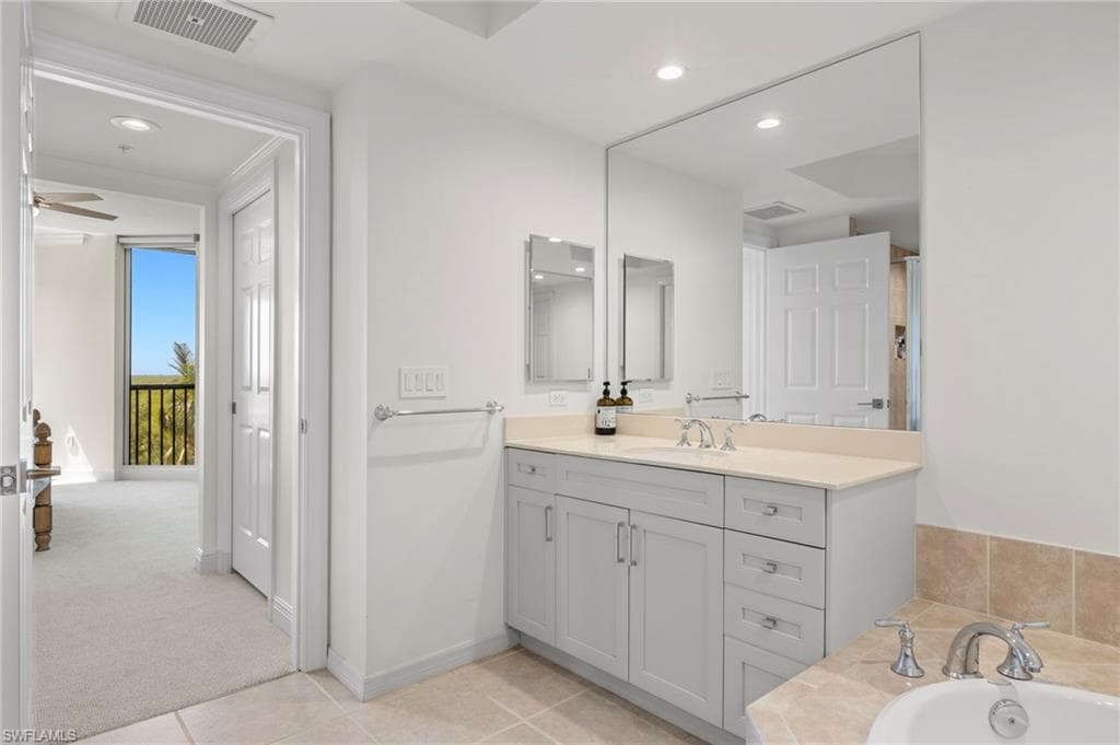 1065 Borghese Ln 403, Naples, FL 34114-19