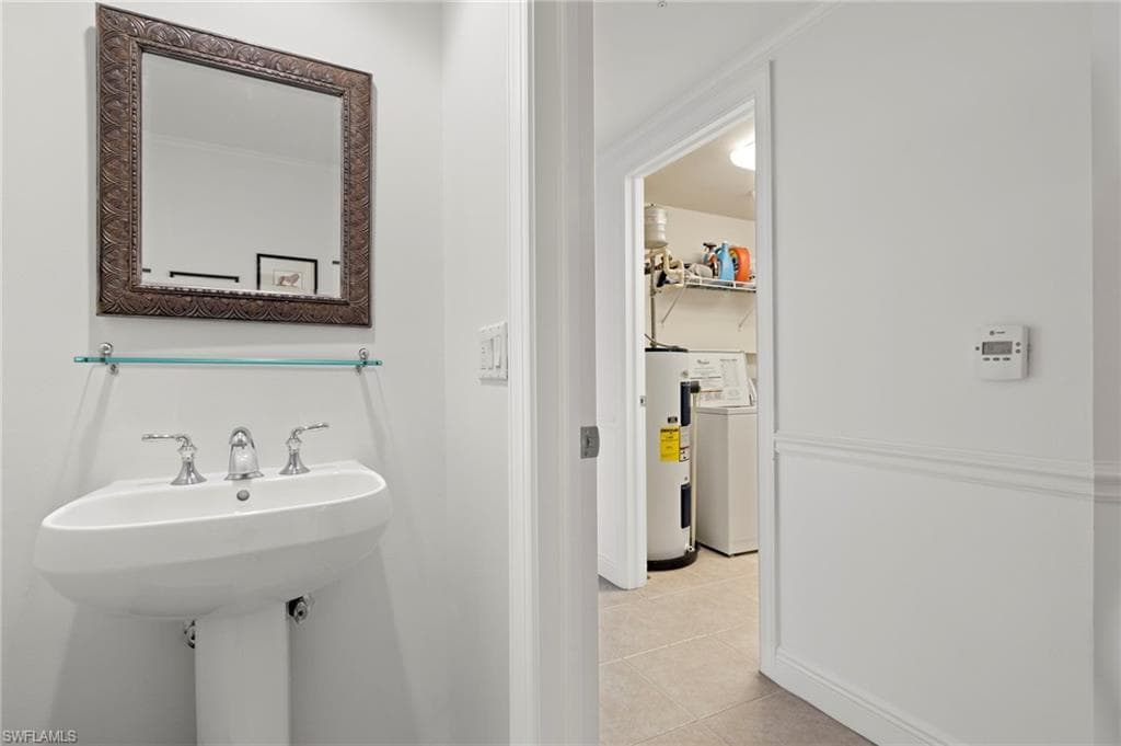 1065 Borghese Ln 403, Naples, FL 34114-22