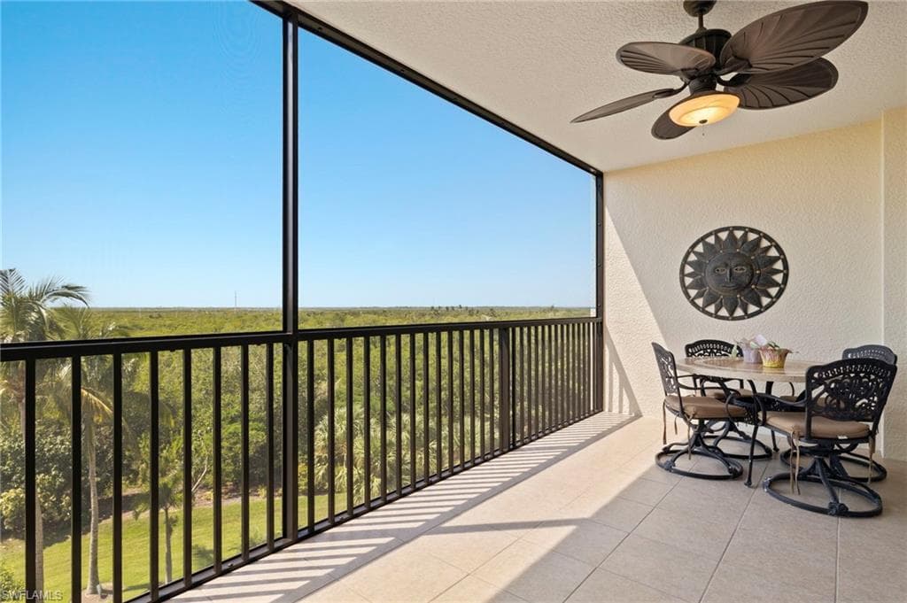 1065 Borghese Ln 403, Naples, FL 34114-23