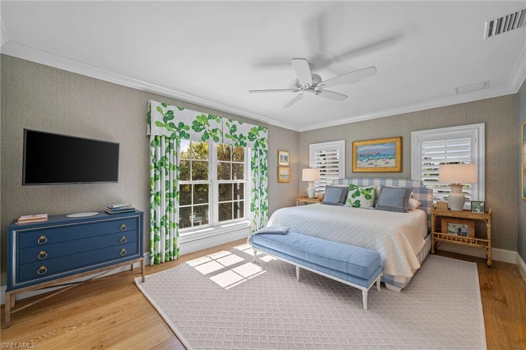 390 Windward Way, Naples, FL 34103-32