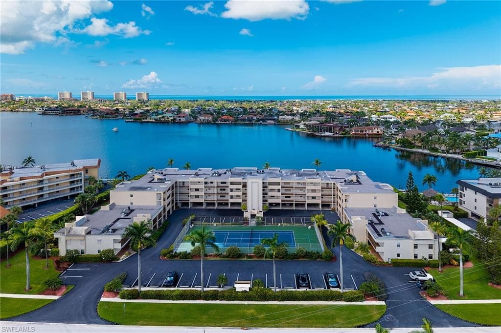 838 Elkcam Cir 202, Marco Island, FL 34145-2