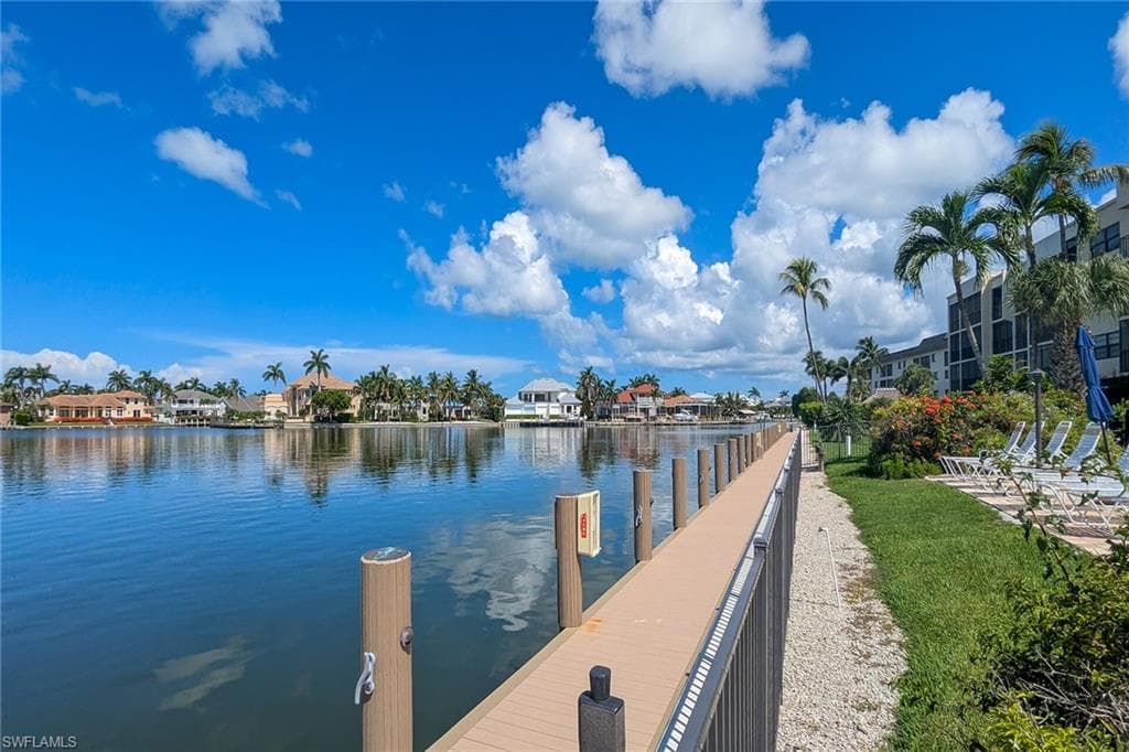 838 Elkcam Cir 202, Marco Island, FL 34145-39