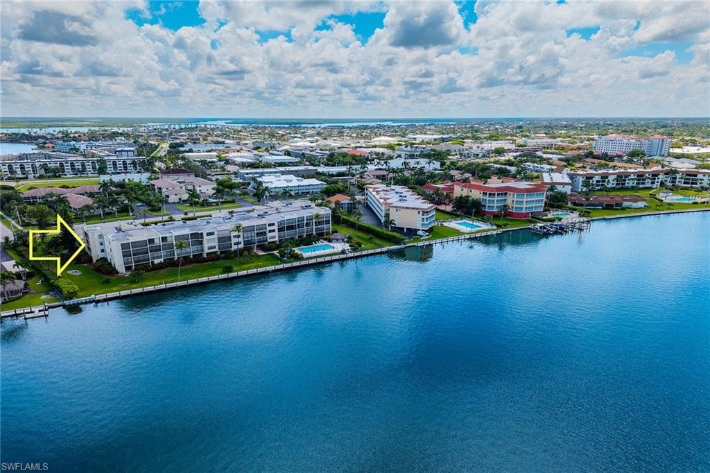 838 Elkcam Cir 202, Marco Island, FL 34145-4