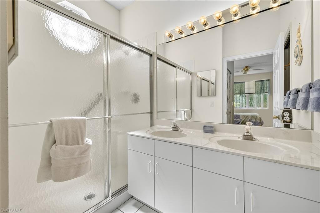 9522 Windsor Club Cir, Fort Myers, FL 33905-21