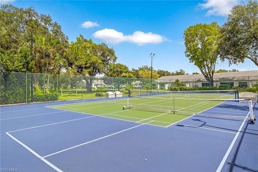 9522 Windsor Club Cir, Fort Myers, FL 33905-34