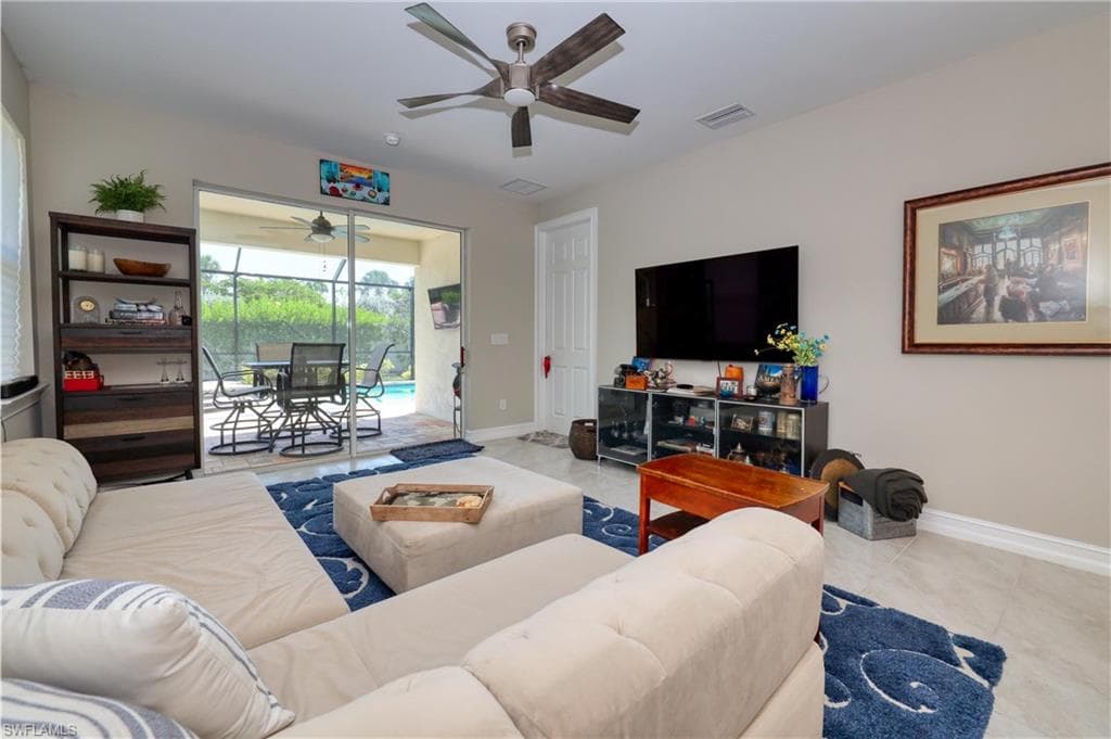 28467 Captiva Shell Loop, Bonita Springs, FL 34135-10