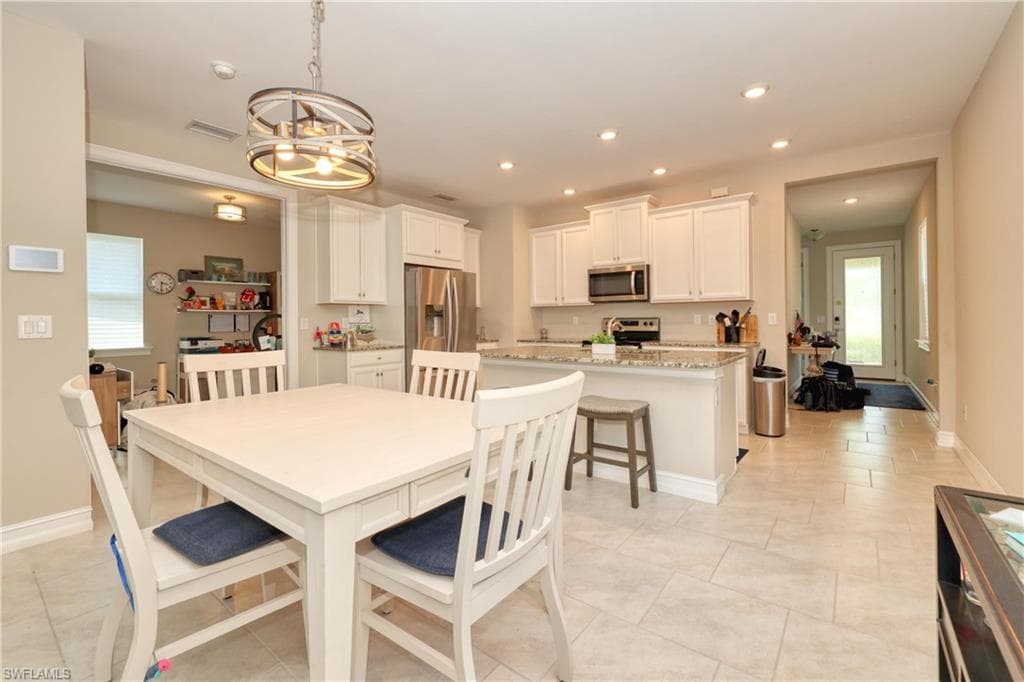 28467 Captiva Shell Loop, Bonita Springs, FL 34135-13