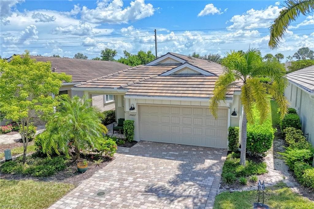 28467 Captiva Shell Loop, Bonita Springs, FL 34135-3