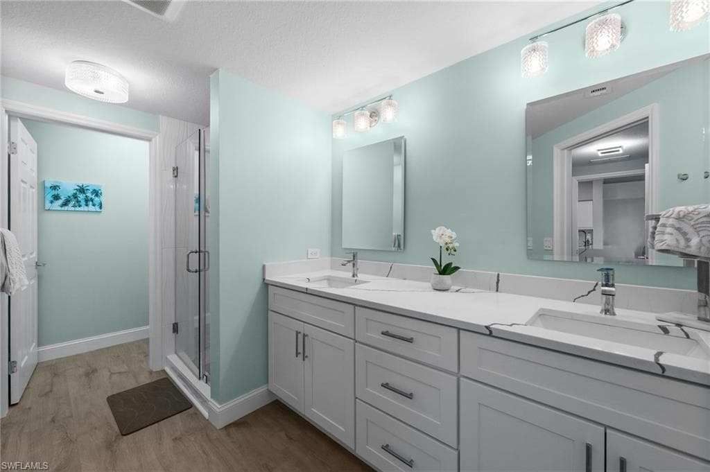 20261 Estero Gardens Cir 207, Estero, FL 33928-16