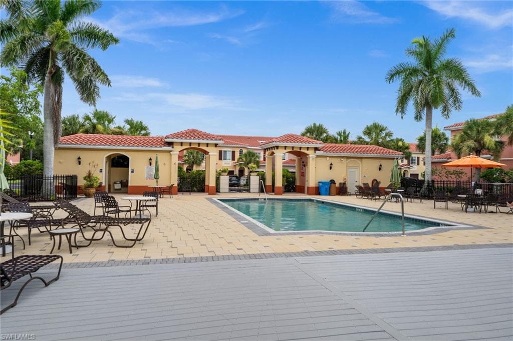 20261 Estero Gardens Cir 207, Estero, FL 33928-32