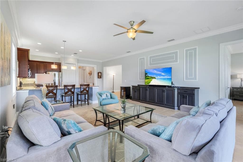 3259 Tahoe Ct, Naples, FL 34119-6