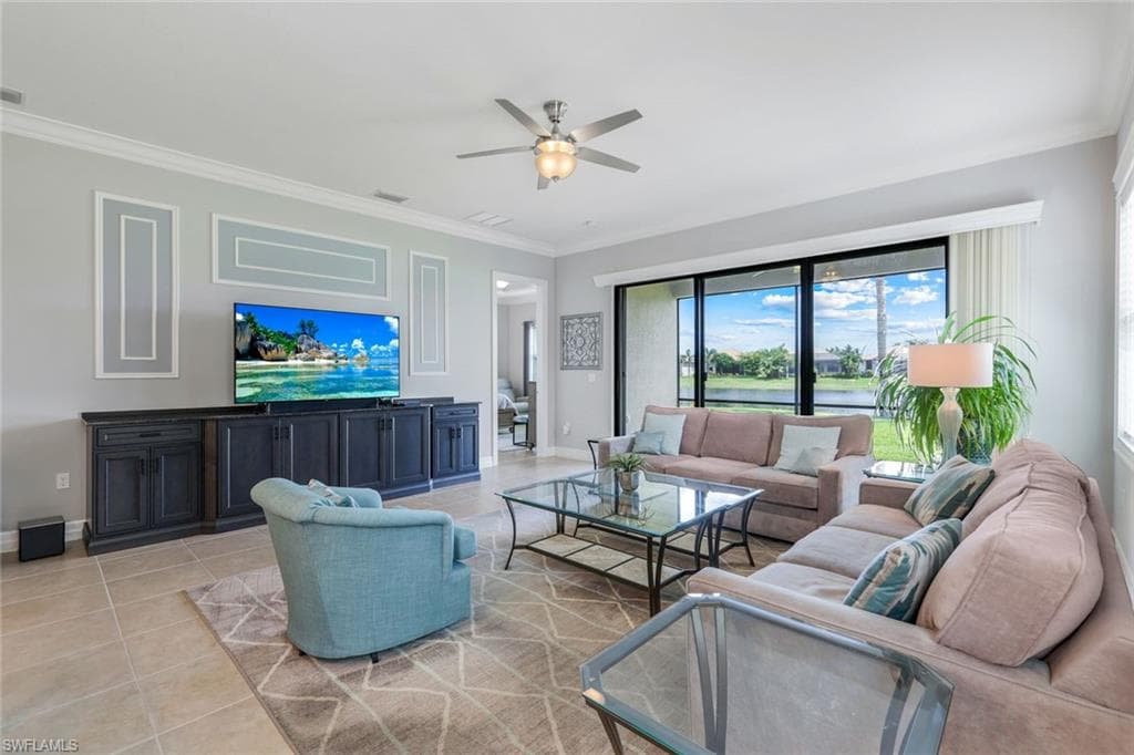 3259 Tahoe Ct, Naples, FL 34119-8