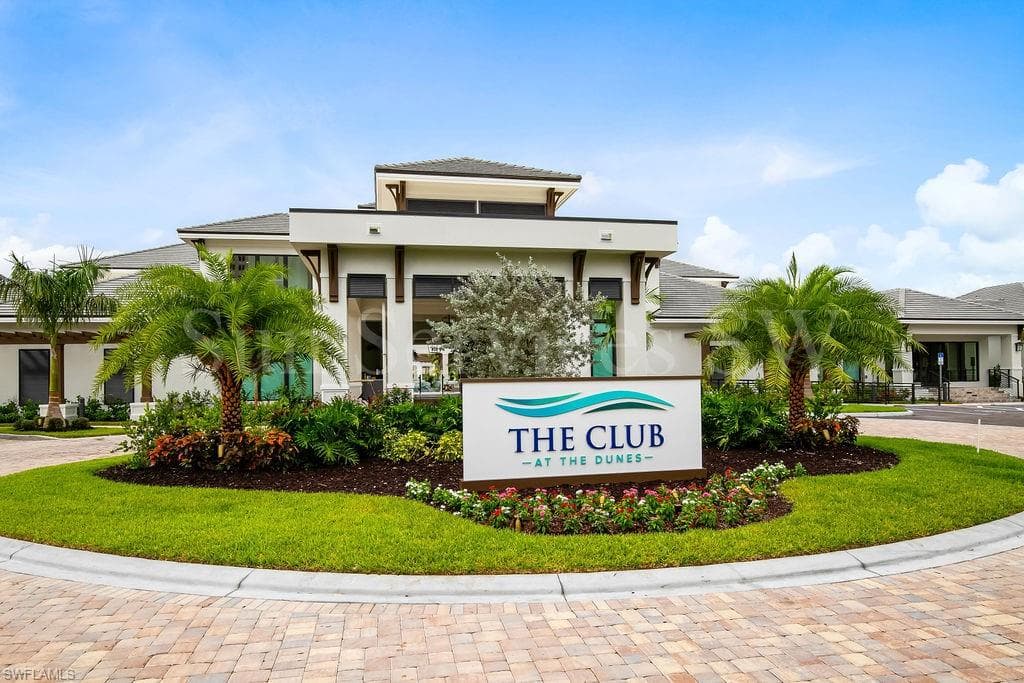 265 Indies Way 503, Naples, FL 34110-32
