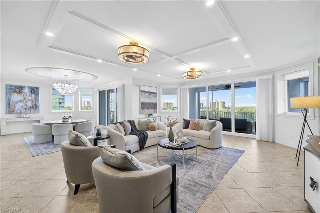 265 Indies Way 503, Naples, FL 34110-3