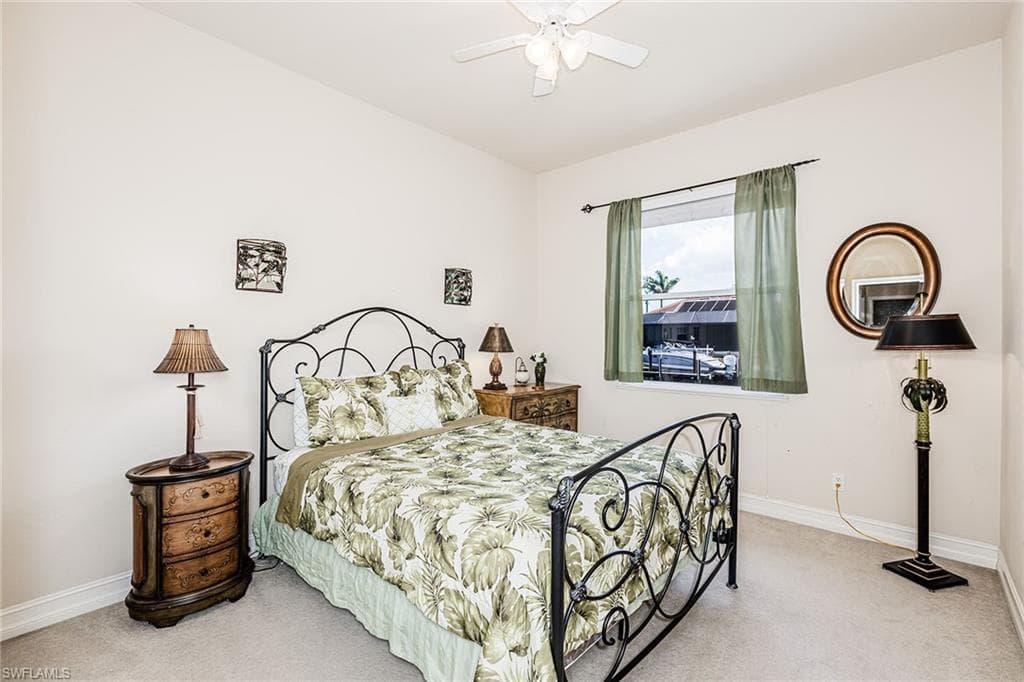 331 Waterleaf Ct, Marco Island, FL 34145-14