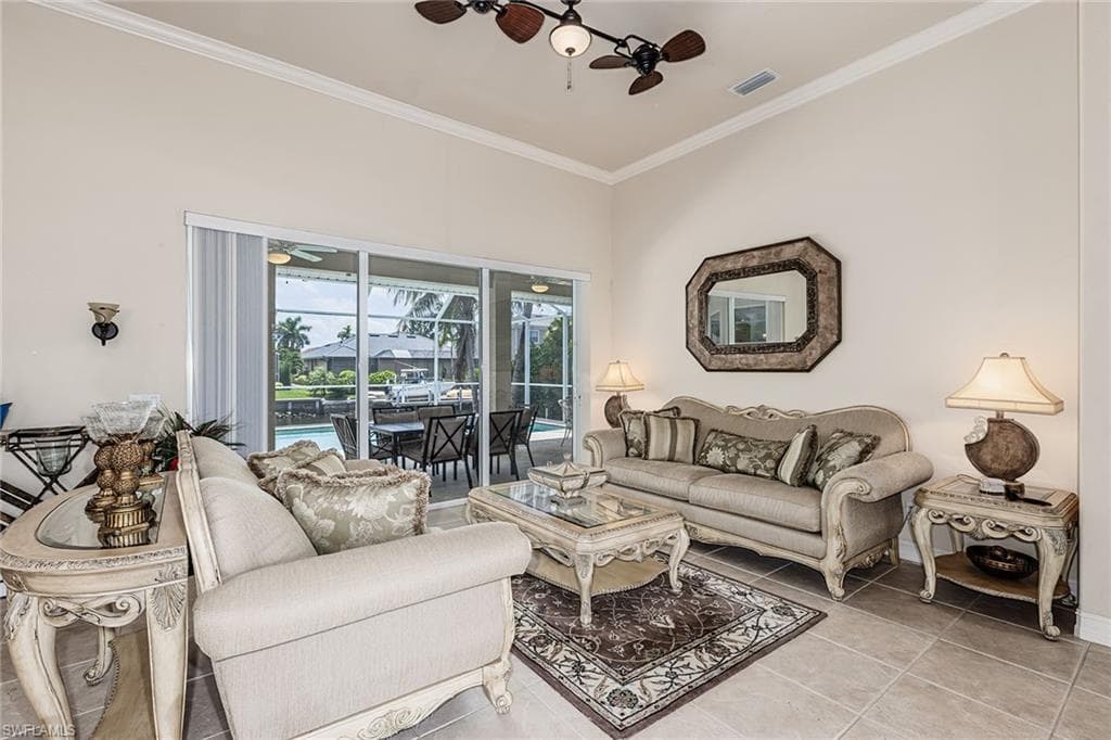 331 Waterleaf Ct, Marco Island, FL 34145-4