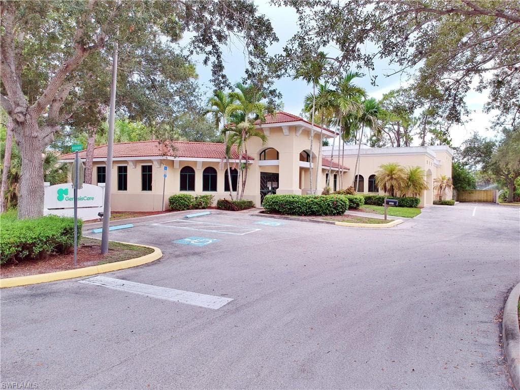 1885 Health Pkwy, Naples, FL 34109-6