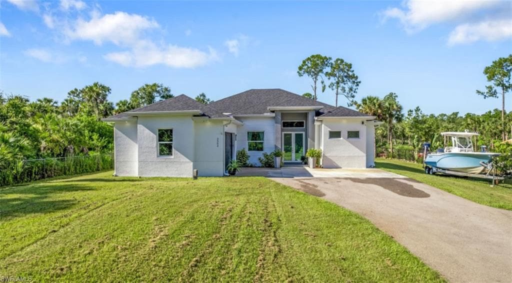 3502 40th Ave SE, Naples, FL 34117-1