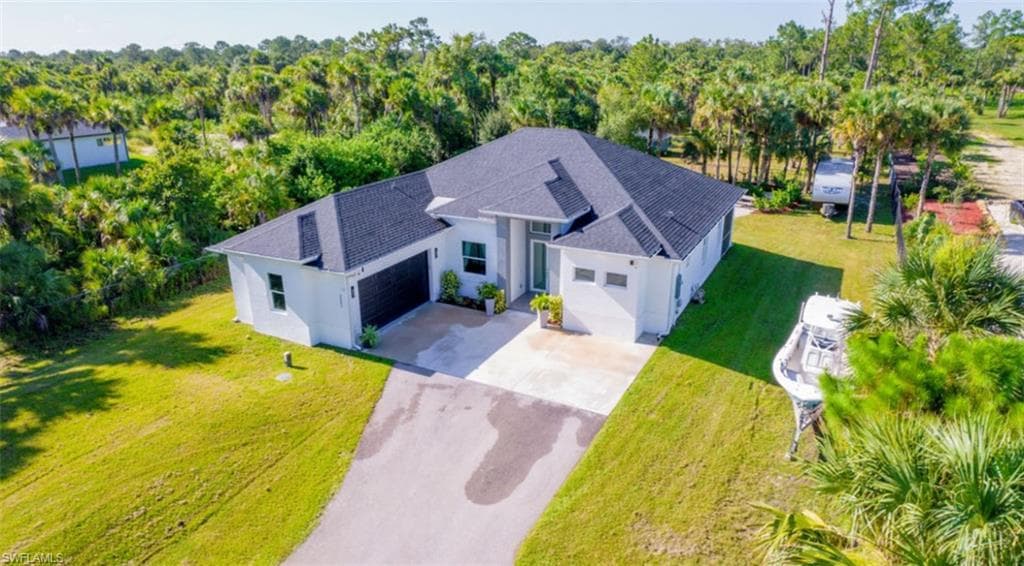 3502 40th Ave SE, Naples, FL 34117-6