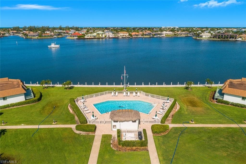 730 Elkcam Cir 302, Marco Island, FL 34145-1