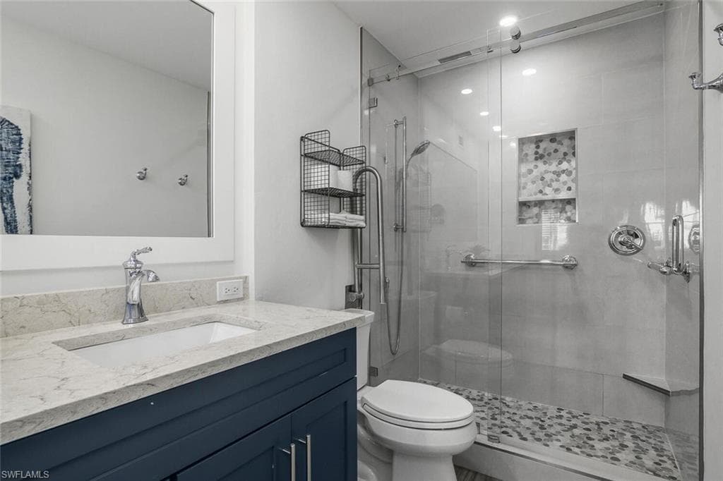 730 Elkcam Cir 302, Marco Island, FL 34145-29
