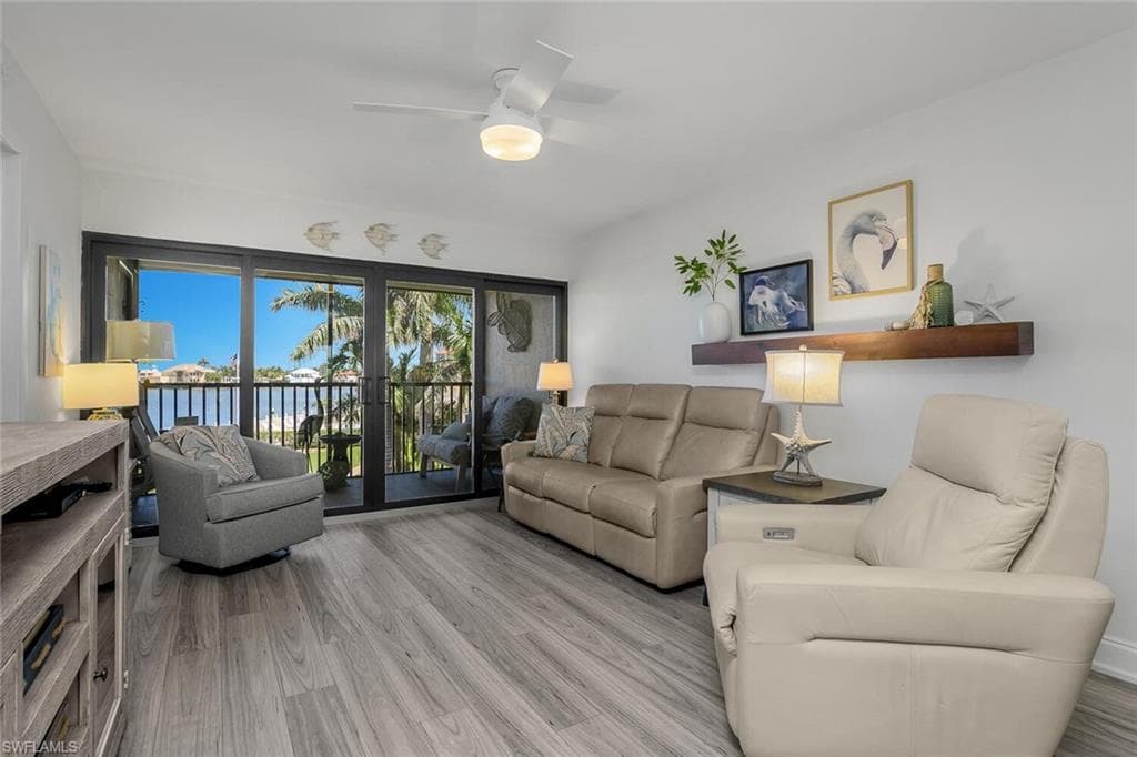 730 Elkcam Cir 302, Marco Island, FL 34145-31