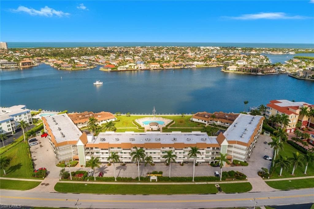 730 Elkcam Cir 302, Marco Island, FL 34145-6