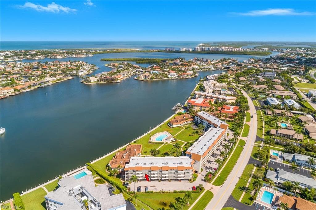730 Elkcam Cir 302, Marco Island, FL 34145-8