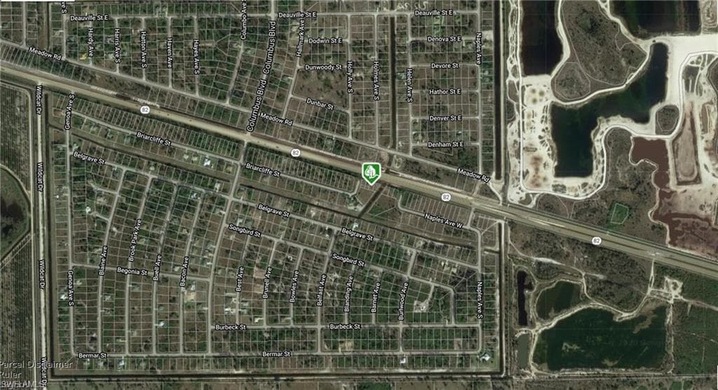 Briarcliffe St, Lehigh Acres, FL 33936-2