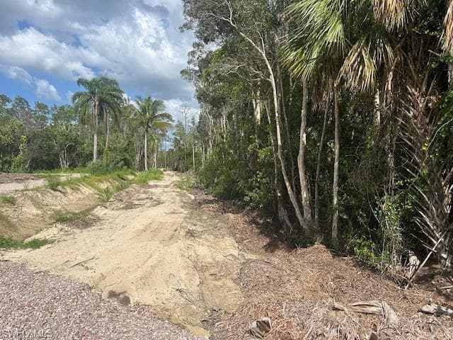 2 Rio Grande Dr, Bonita Springs, FL 34135-6