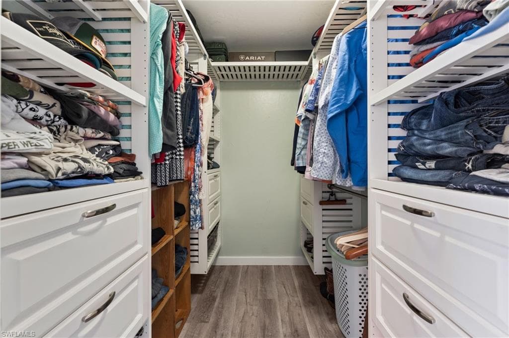 4420 43rd Ave NE, Naples, FL 34120-24