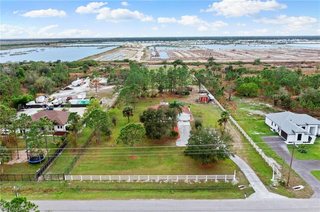 4420 43rd Ave NE, Naples, FL 34120-46