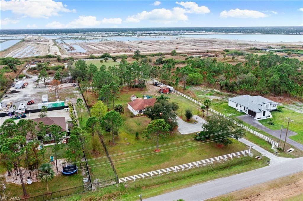 4420 43rd Ave NE, Naples, FL 34120-47