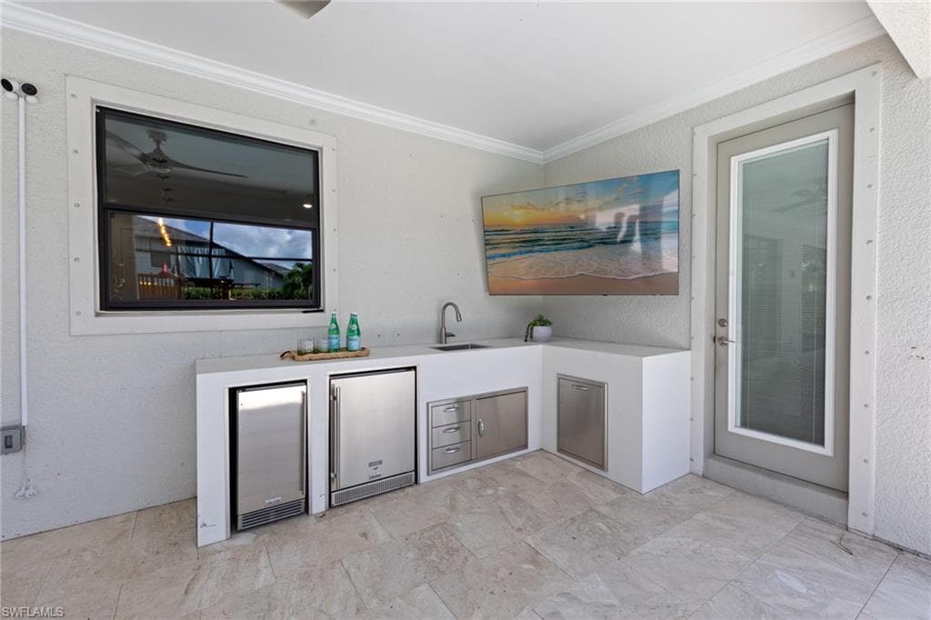 9003 Slade Ter, Fort Myers, FL 33967-34