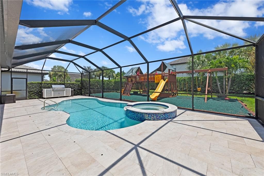 9003 Slade Ter, Fort Myers, FL 33967-36