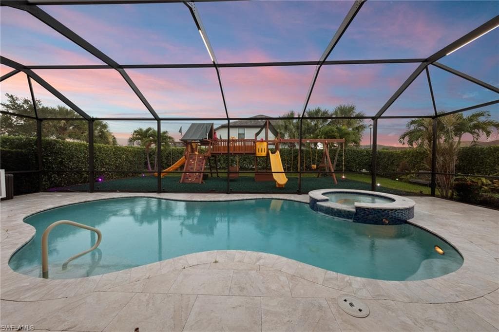 9003 Slade Ter, Fort Myers, FL 33967-37