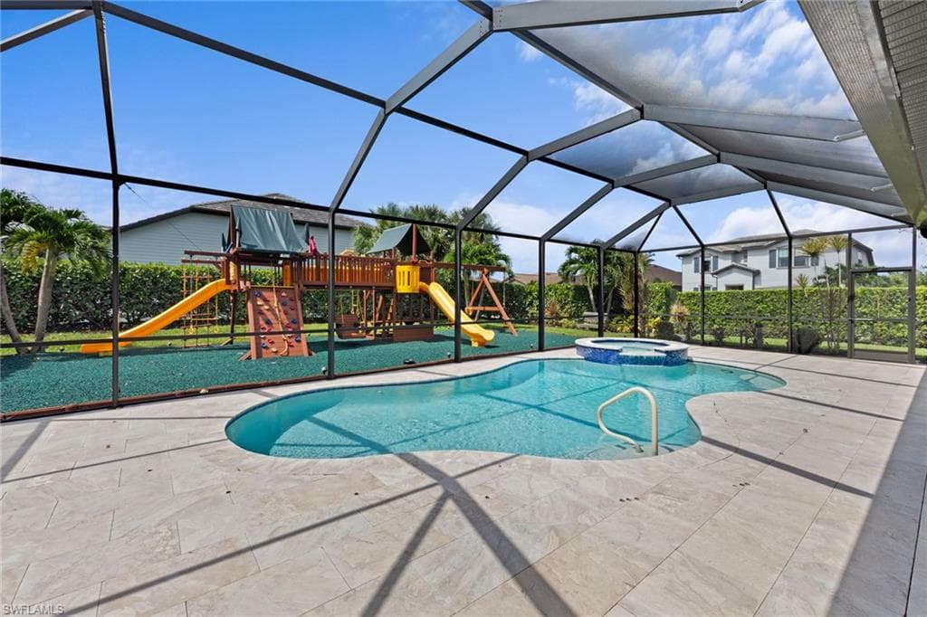 9003 Slade Ter, Fort Myers, FL 33967-39