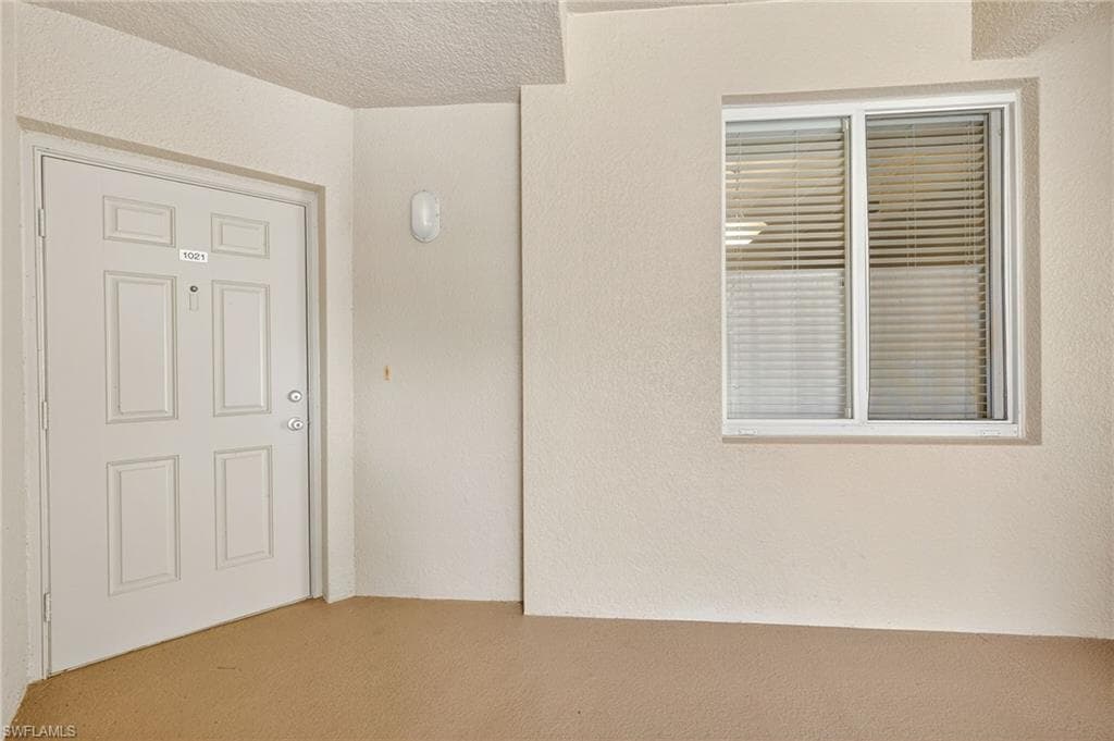 8470 Kingbird Loop 1021, Estero, FL 33967-27