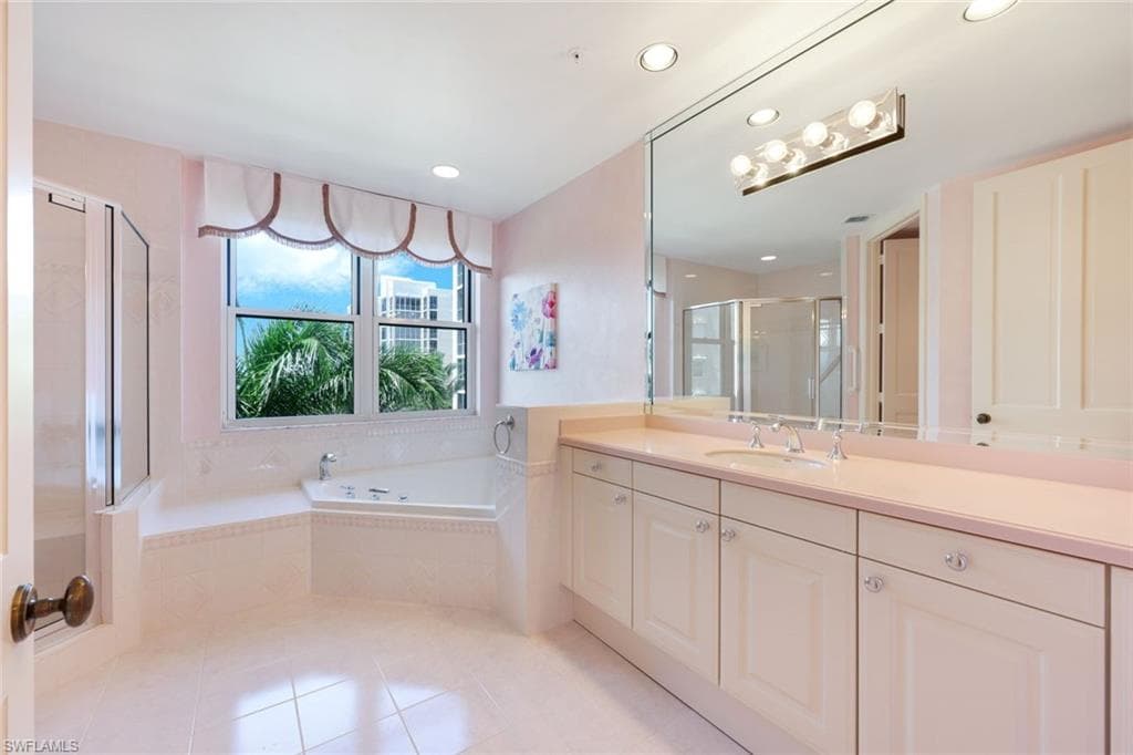 5000 Royal Marco Way 430, Marco Island, FL 34145-18