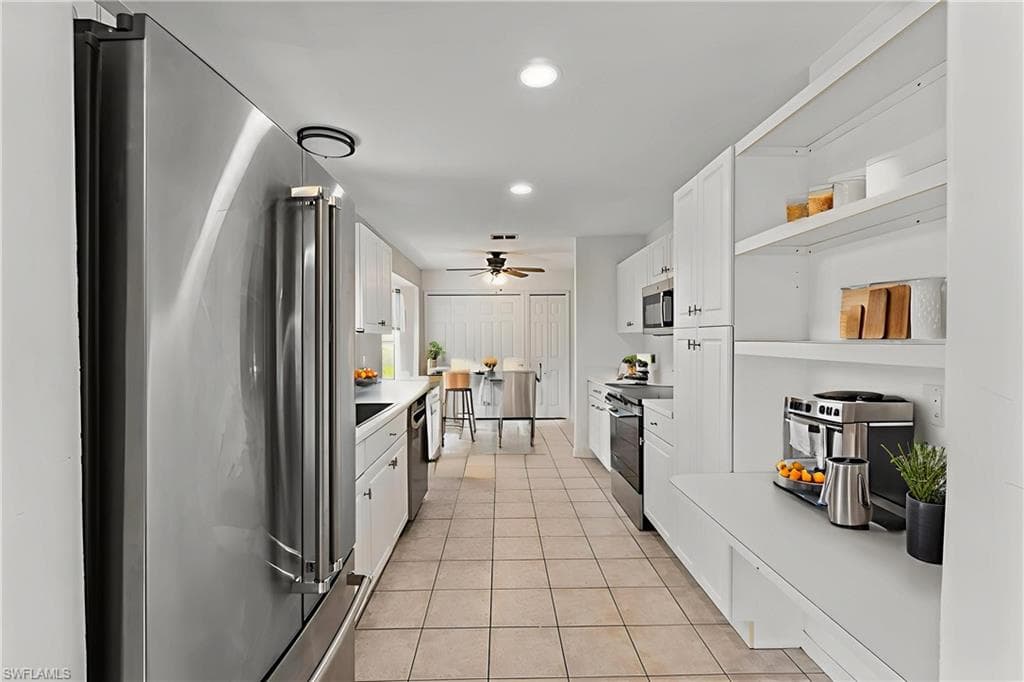 3421 20th Ave NE, Naples, FL 34120-9
