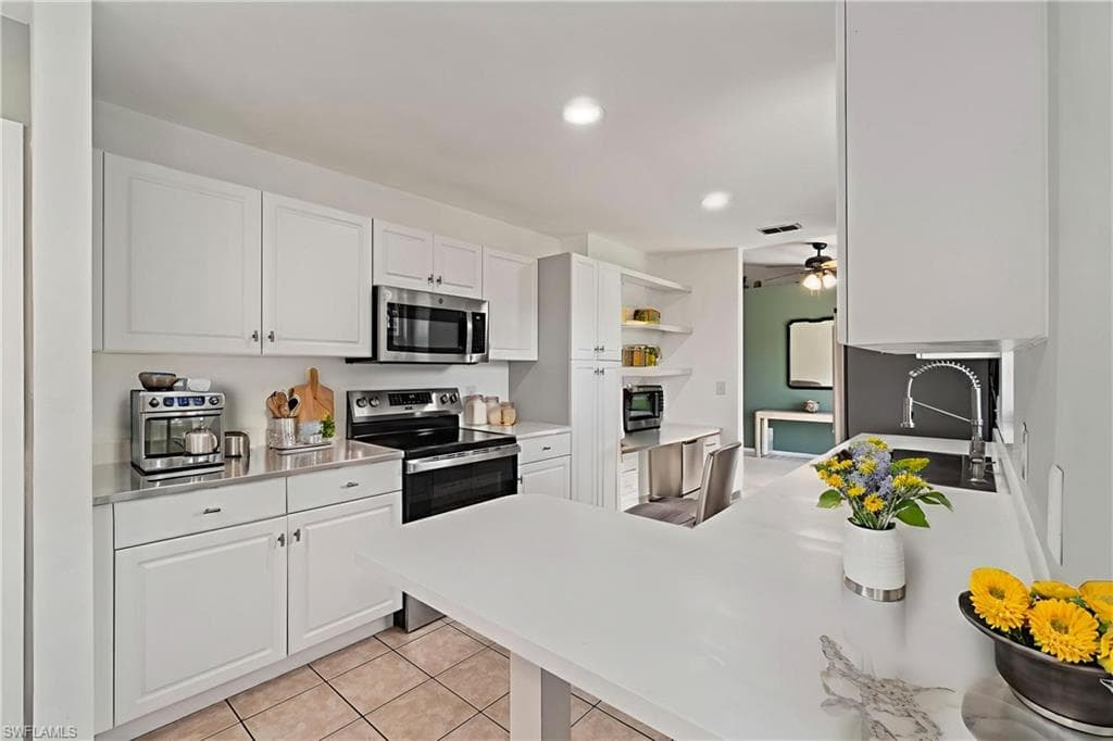 3421 20th Ave NE, Naples, FL 34120-11