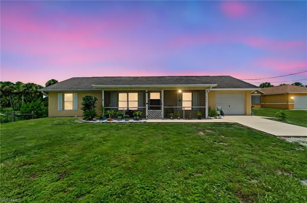 3421 20th Ave NE, Naples, FL 34120-20