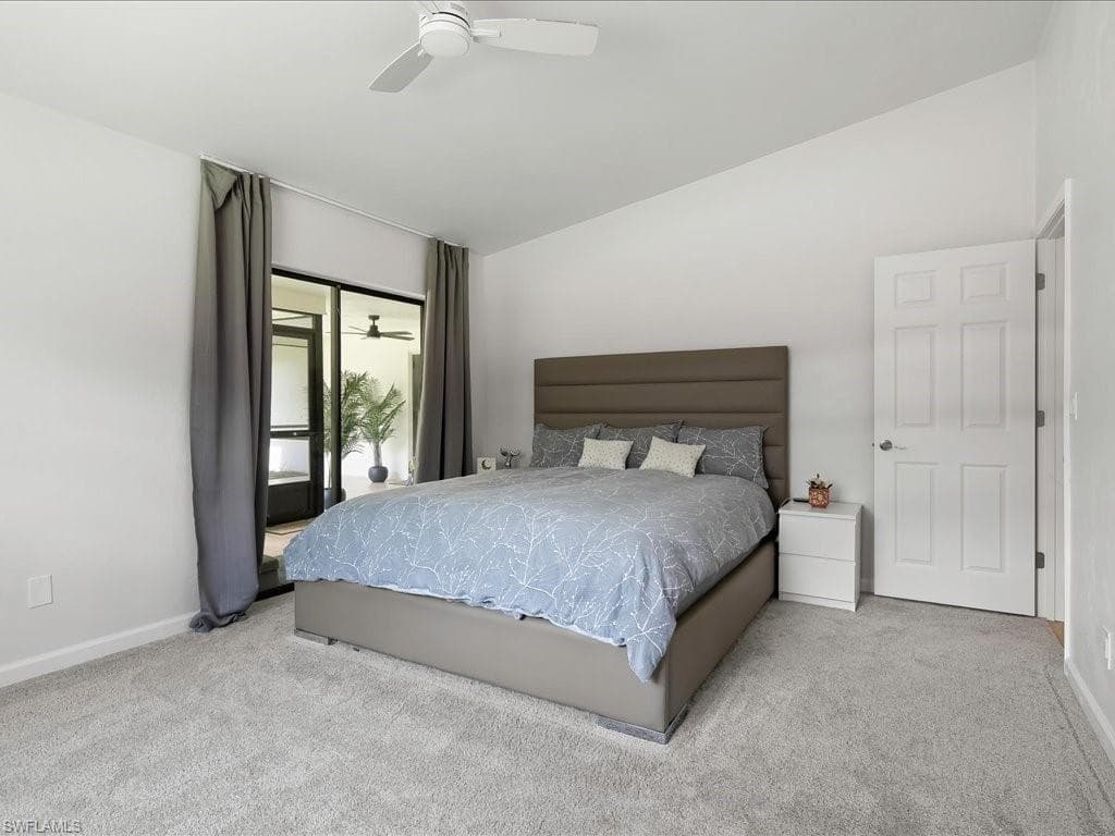 580 5th St NW, Naples, FL 34120-23